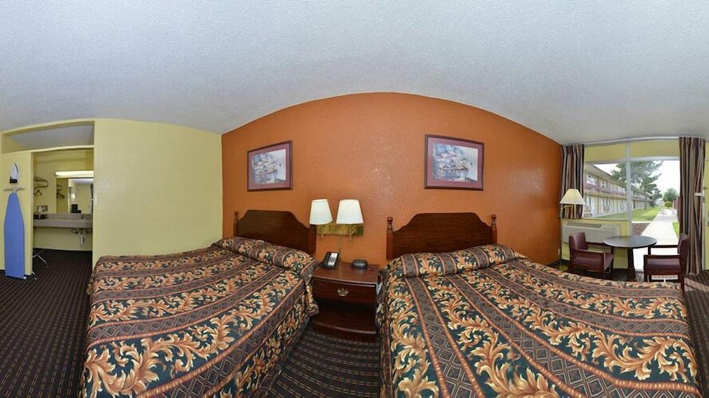 Econo Lodge Carlsbad Caverns Area Екстериор снимка
