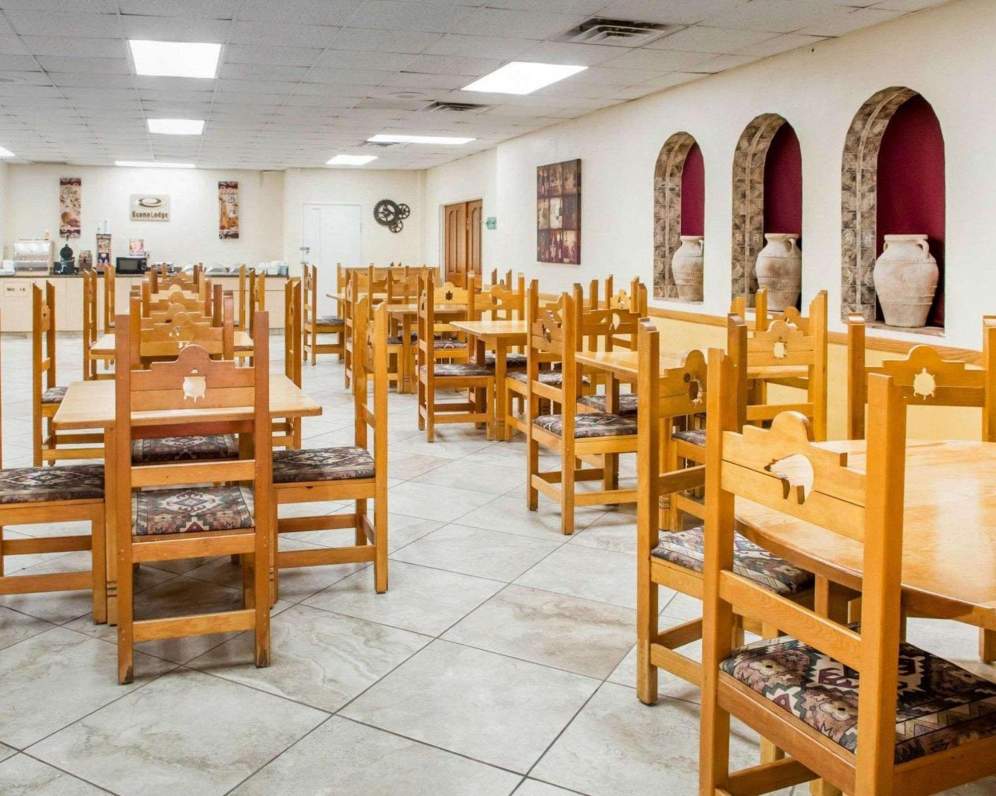 Econo Lodge Carlsbad Caverns Area Екстериор снимка