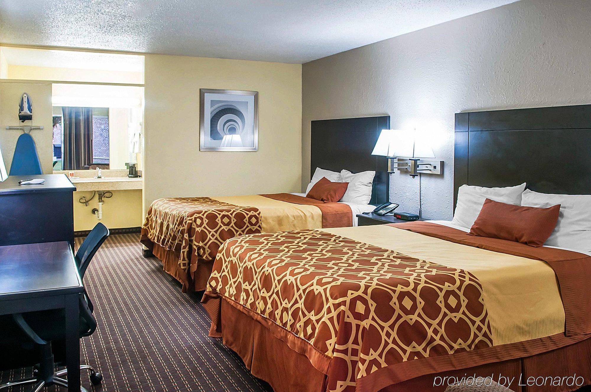 Econo Lodge Carlsbad Caverns Area Екстериор снимка