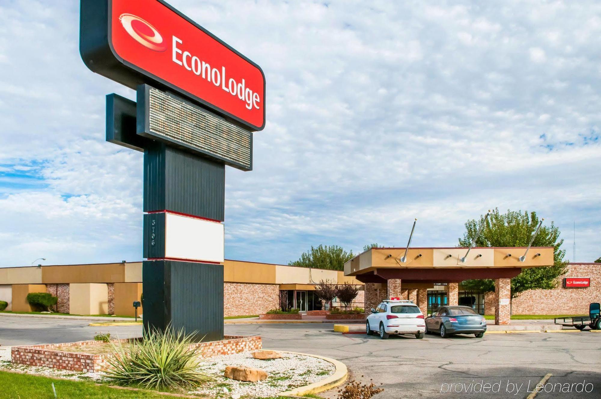 Econo Lodge Carlsbad Caverns Area Екстериор снимка