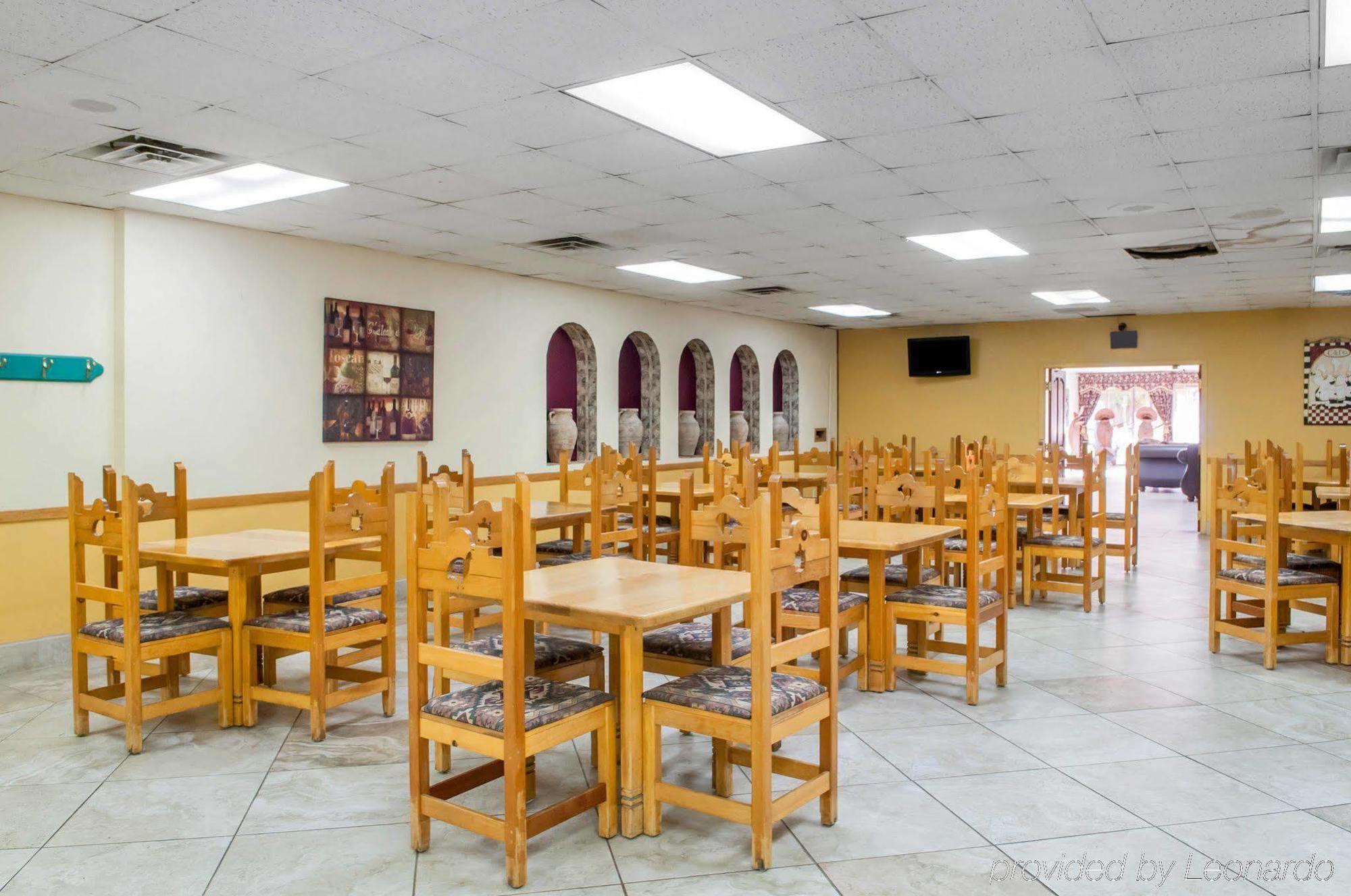 Econo Lodge Carlsbad Caverns Area Екстериор снимка